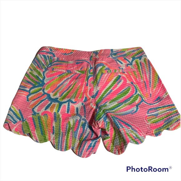 Lilly Pulitzer Shorts - Picture 3 of 9